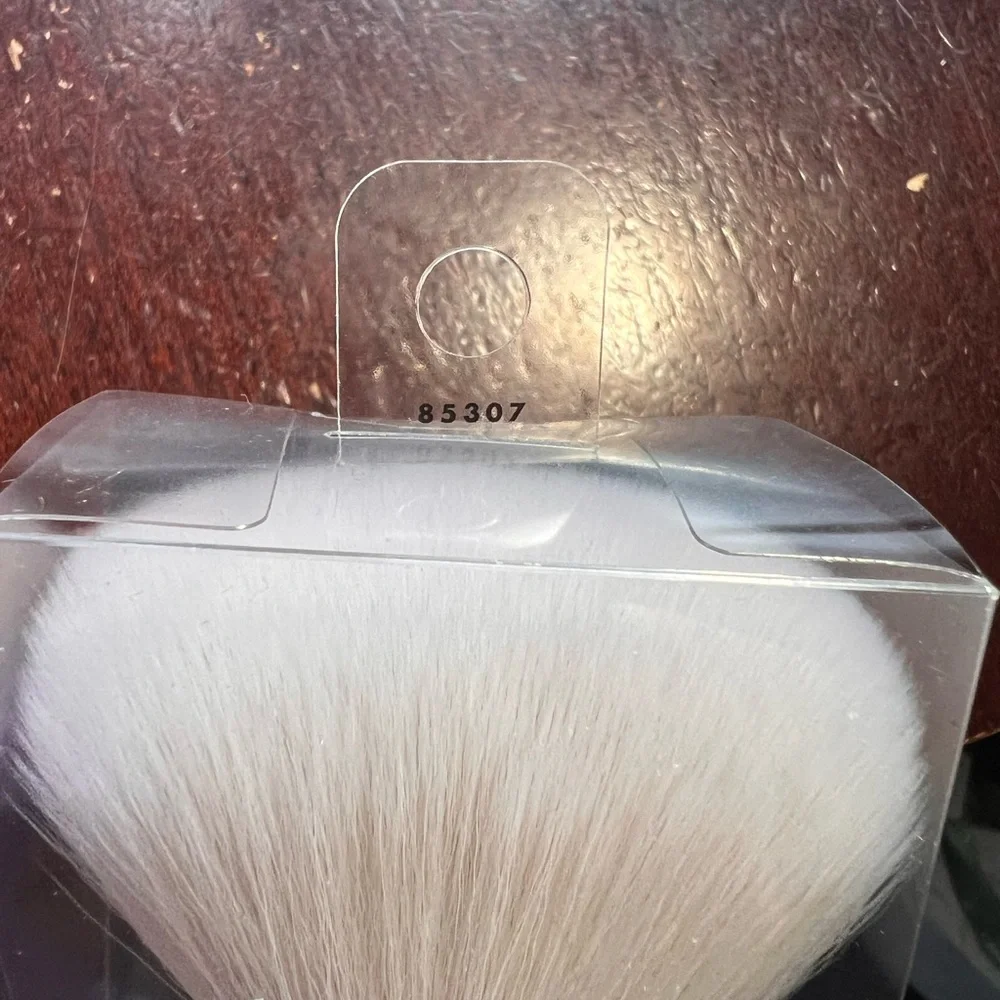 ELF Precision Powder Brush & blending sponges